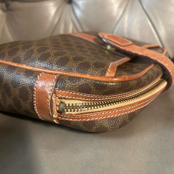 Celine Macadam Vintage Pouch Toiletry Case Unisex Clutch - Picture 4 of 17